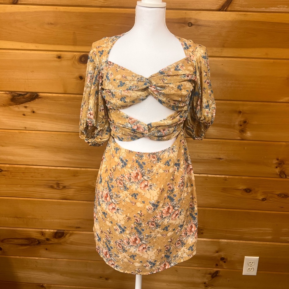 SABO Floral Cutout Dress with Puff Sleeves